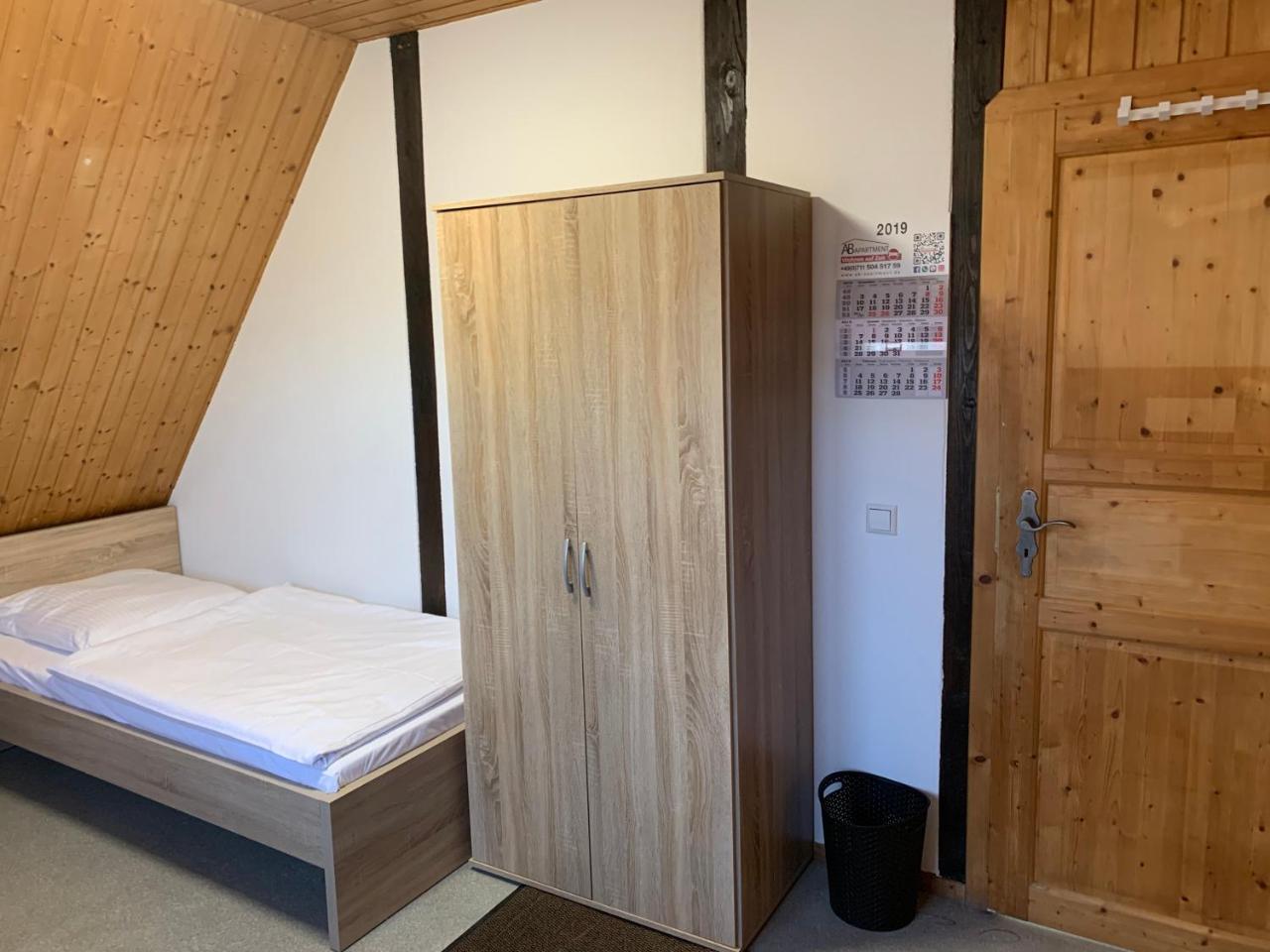 Ab Apartment Objekt 122 Ebersbach an der Fils Esterno foto