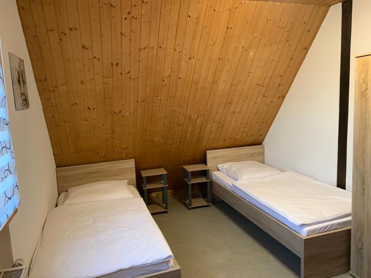 Ab Apartment Objekt 122 Ebersbach an der Fils Esterno foto