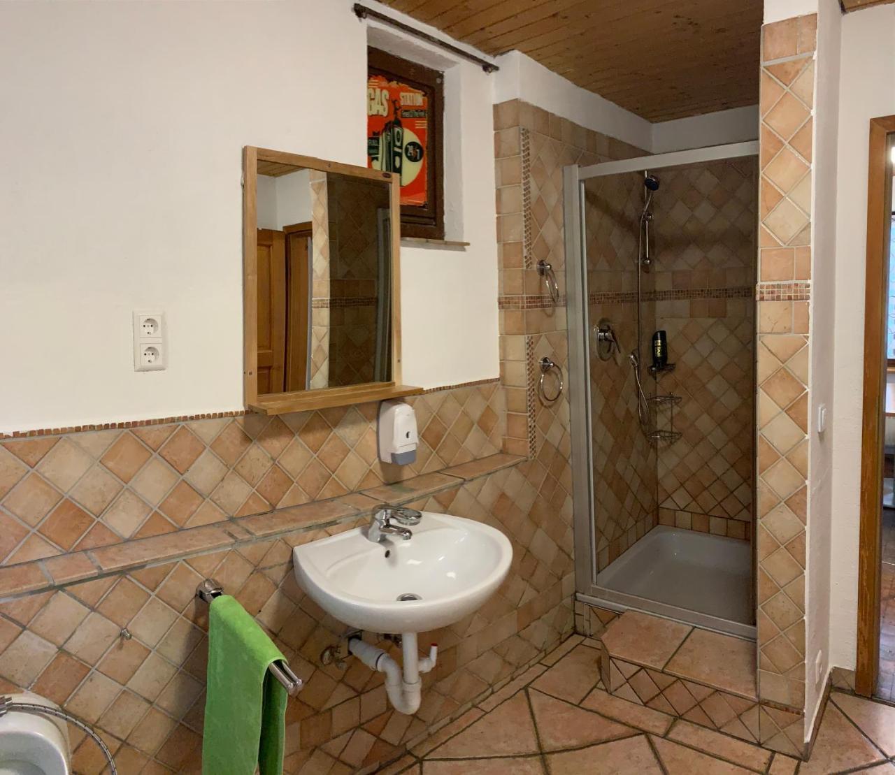 Ab Apartment Objekt 122 Ebersbach an der Fils Esterno foto