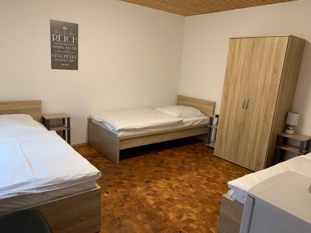 Ab Apartment Objekt 122 Ebersbach an der Fils Esterno foto