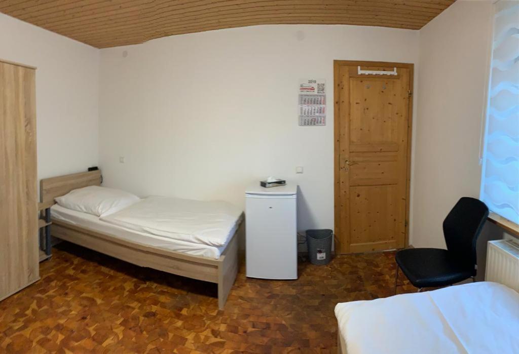 Ab Apartment Objekt 122 Ebersbach an der Fils Esterno foto